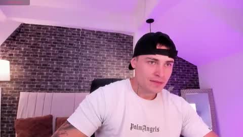 Connor Smith online show from 02-06-26, 03:59