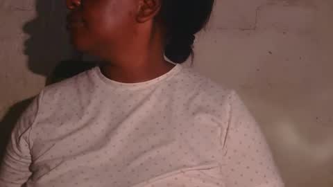 Snapshot of conny685249 chatting on 03-01-26, 05:53 conny online show from 03-01-26, 05:53