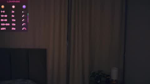 Snapshot of constanceglascov chatting on 11-14-25, 06:45 Hello im Sofia Welcme to my room .More hugs and kiss for you online show from 11-14-25, 06:45