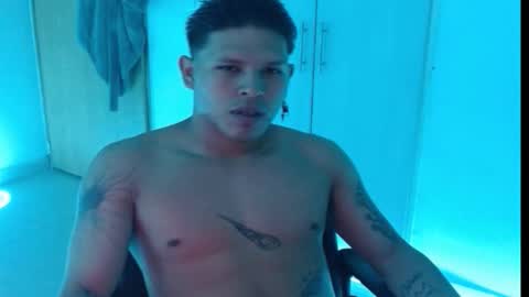 Snapshot of constantin_blessed_69 chatting on 10-19-25, 06:08 constantin_blessed_69 online show from 10-19-25, 06:08