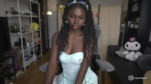 Snapshot of conymegan chatting on 02-12-26, 10:43 Carola independent model online show from 02-12-26, 10:43