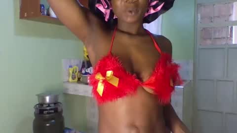 Snapshot of cookiejah chatting on 12-17-24, 11:28 cookie jar online show from 12-17-24, 11:28