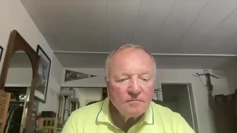 cookoosnest online show from 10-11-25, 01:49