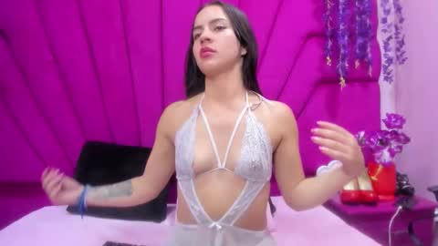 Snapshot of cooperemma_ chatting on 10-23-25, 02:44 CooperEmma online show from 10-23-25, 02:44