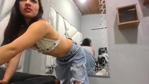 Snapshot of cooperemma_ chatting on 12-02-25, 09:54 CooperEmma online show from 12-02-25, 09:54