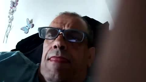 Snapshot of coq93 chatting on 09-28-25, 12:43 coq93 online show from 09-28-25, 12:43