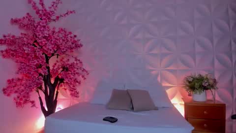  CORA  online show from 12-02-25, 12:43