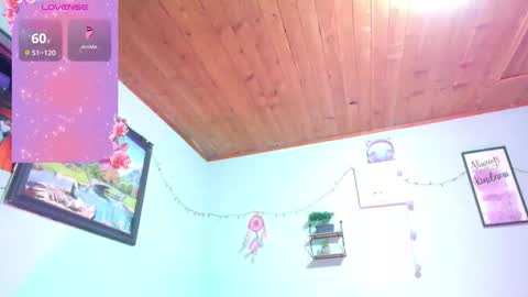 Coral online show from 12-02-25, 11:11