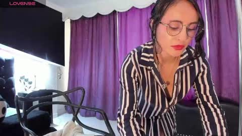 Coral  online show from 04-15-26, 07:58