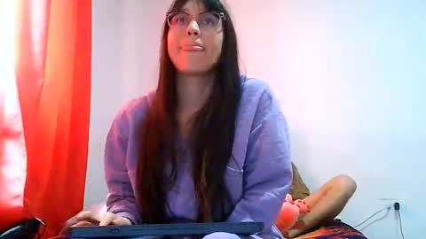 coral_smit13 online show from 02-23-26, 07:11