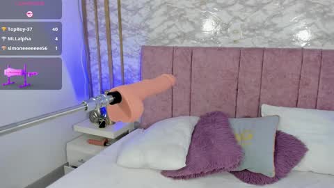 coraline hot18 online show from 03-06-25, 06:37