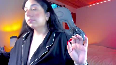 Coraline online show from 12-21-24, 10:08