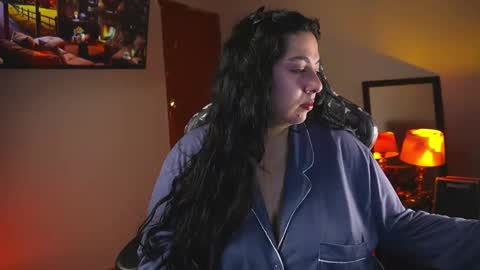 Snapshot of coraline_latin chatting on 10-30-25, 11:11 Coraline online show from 10-30-25, 11:11