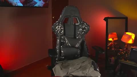 Snapshot of coraline_latin chatting on 11-04-25, 11:04 Coraline online show from 11-04-25, 11:04