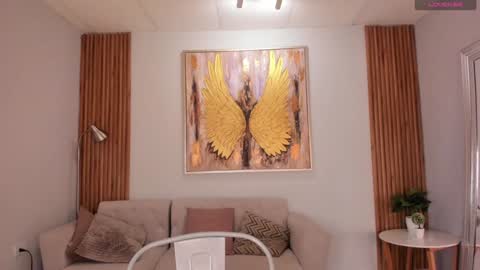 Cori online show from 02-06-25, 12:16