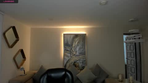 Corinne Russo online show from 11-02-25, 06:10