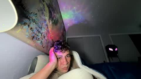 Snapshot of coronelking chatting on 12-31-24, 04:14 coronelking online show from 12-31-24, 04:14