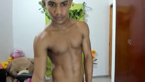 Ethan  online show from 01-07-25, 02:42