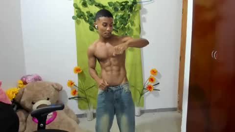 Ethan  online show from 01-09-25, 02:43