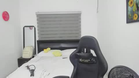 Snapshot of corzoethan chatting on 02-27-26, 11:16 Ethan online show from 02-27-26, 11:16