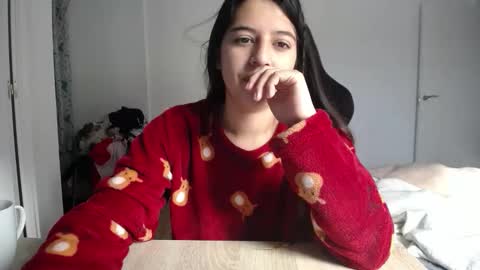 costantine helena24 online show from 12-05-25, 10:24