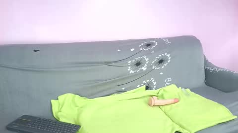 cottons_candys online show from 11-11-25, 12:16