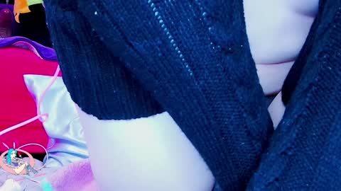 IG heymickymonro yes i have an account now online show from 01-18-25, 04:59