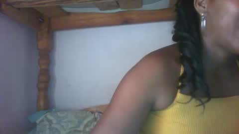 couleur_vanille online show from 02-05-25, 07:50