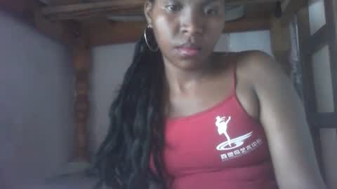 couleur_vanille online show from 03-11-25, 05:49