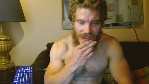 Snapshot of couplaloverz chatting on 09-17-25, 05:42 Tony online show from 09-17-25, 05:42