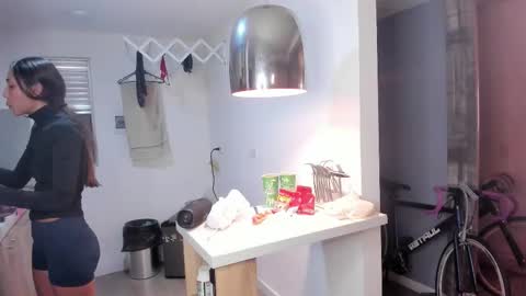 couple_funnyy online show from 11-09-25, 12:20