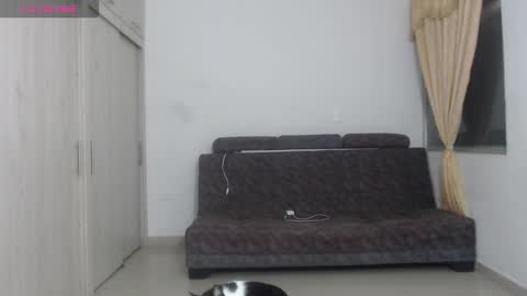 Snapshot of couple_sexandlove chatting on 11-09-25, 01:59 ALEJANDRO Y EMILY online show from 11-09-25, 01:59