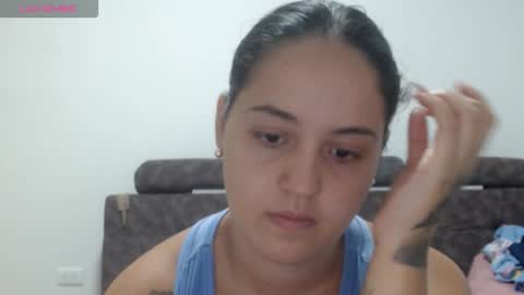  ALEJANDRO Y EMILY  online show from 02-12-26, 11:33