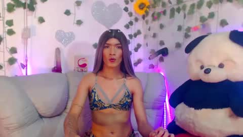 ALEXA  KIM online show from 03-12-25, 08:52