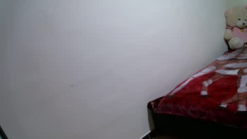 couplecaliente10 online show from 12-01-25, 11:59