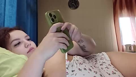 Rose Roys my  online show from 10-21-25, 06:25