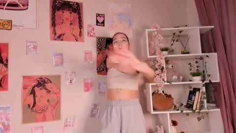 Yuna online show from 09-13-25, 09:25