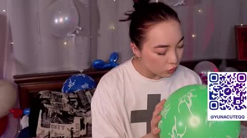 Snapshot of coventinahazleton chatting on 02-14-26, 08:16 Yuna online show from 02-14-26, 08:16