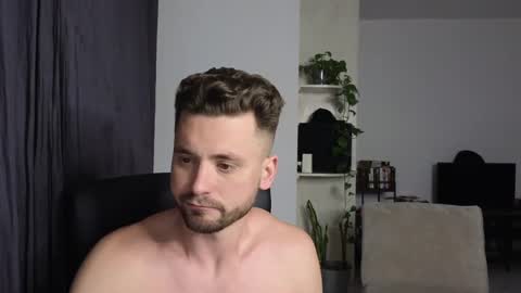 Snapshot of cowboylean chatting on 02-09-25, 01:55 cbl online show from 02-09-25, 01:55