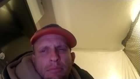 coxwingin9 online show from 02-21-25, 11:11