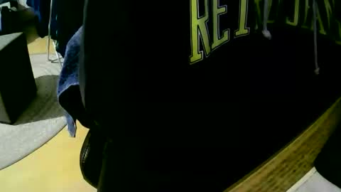 coyote017 online show from 11-05-25, 06:52