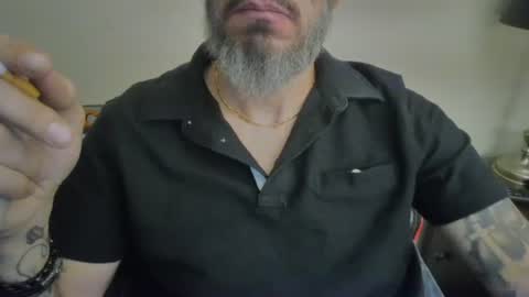 Snapshot of cpl_inlove chatting on 10-24-25, 10:11 cpl_inlove online show from 10-24-25, 10:11