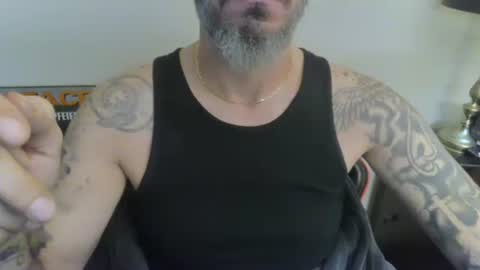 Snapshot of cpl_inlove chatting on 11-08-25, 01:44 cpl_inlove online show from 11-08-25, 01:44