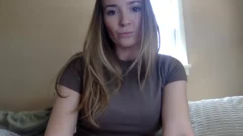 Snapshot of cplsthrpy chatting on 03-24-26, 04:34 cplsthrpy online show from 03-24-26, 04:34