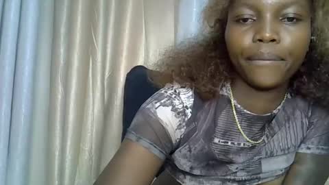 Snapshot of craizybitch chatting on 02-04-26, 07:25 craizybitch online show from 02-04-26, 07:25