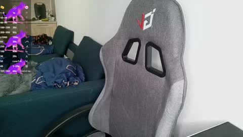 crash_test13 online show from 02-05-25, 11:55