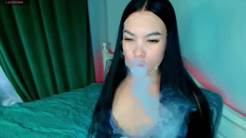 Eva online show from 10-14-25, 06:47