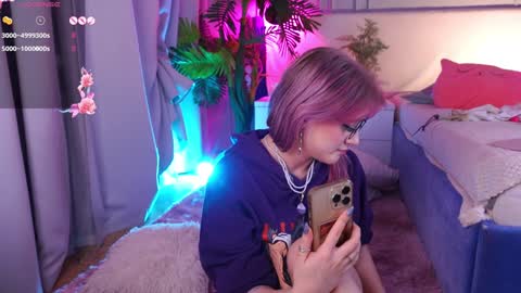Snapshot of crazy__wine chatting on 01-11-25, 01:48 Sonya online show from 01-11-25, 01:48