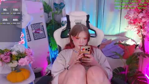 Snapshot of crazy__wine chatting on 11-18-25, 10:47 Sonya online show from 11-18-25, 10:47