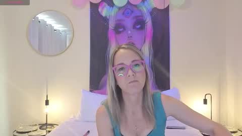 Snapshot of crazy_ass_stacy chatting on 03-04-26, 12:11 Stacy 2pm to 6pm mon-fri 3 CAT online show from 03-04-26, 12:11